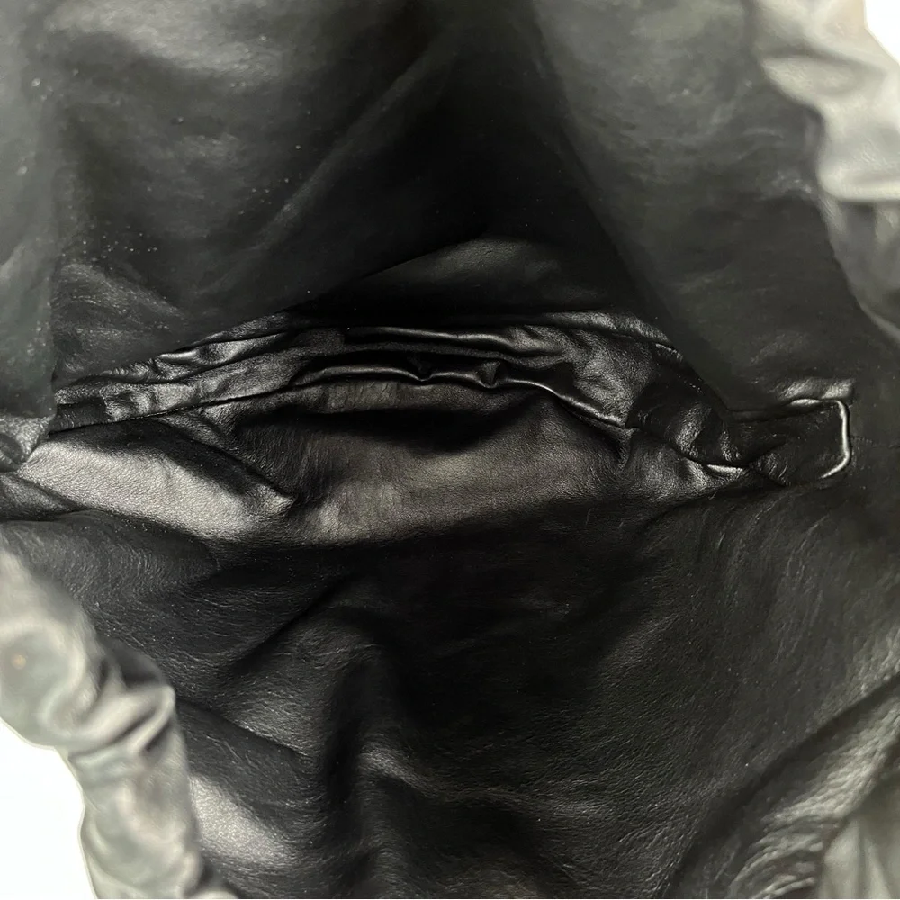 Chloé Shoulder Bag - Picture 11 of 12
